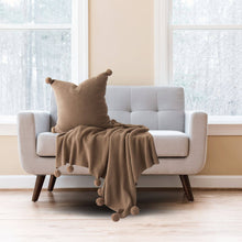 Cargar imagen en el visor de la galería, Aria Cotton Seedstitch Pillow and Throw Set with Pompoms: Cream