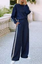 Cargar imagen en el visor de la galería, LDC Striped Crewneck Pullover Sweatpants 2pcs Outfit