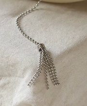 Cargar imagen en el visor de la galería, Lasso Tassel Lariat Necklace PVD Waterproof
