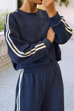 Cargar imagen en el visor de la galería, LDC Striped Crewneck Pullover Sweatpants 2pcs Outfit
