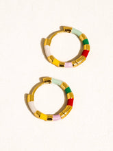 Load image into Gallery viewer, Avielle 18K Gold Vintage Enamel Hoop Earring
