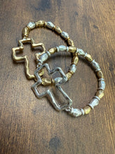 Cargar imagen en el visor de la galería, Gold or Silver Hammered Cross Mixed Metal Stretch Bracelet
