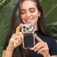 Cargar imagen en el visor de la galería, Stick-On Phone Pocket (Black)
