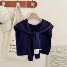 Cargar imagen en el visor de la galería, Solid Color Knitted Knotted Shawl–Casual &amp; Cozy
