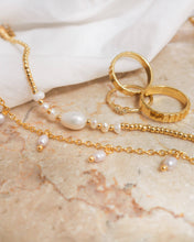 Cargar imagen en el visor de la galería, Pearl Anklet
