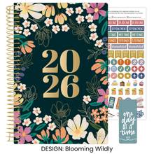 Cargar imagen en el visor de la galería, 2026 Soft Cover Planner - 5&quot; x 8&quot; size
