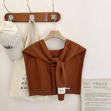 Cargar imagen en el visor de la galería, Solid Color Knitted Knotted Shawl–Casual &amp; Cozy
